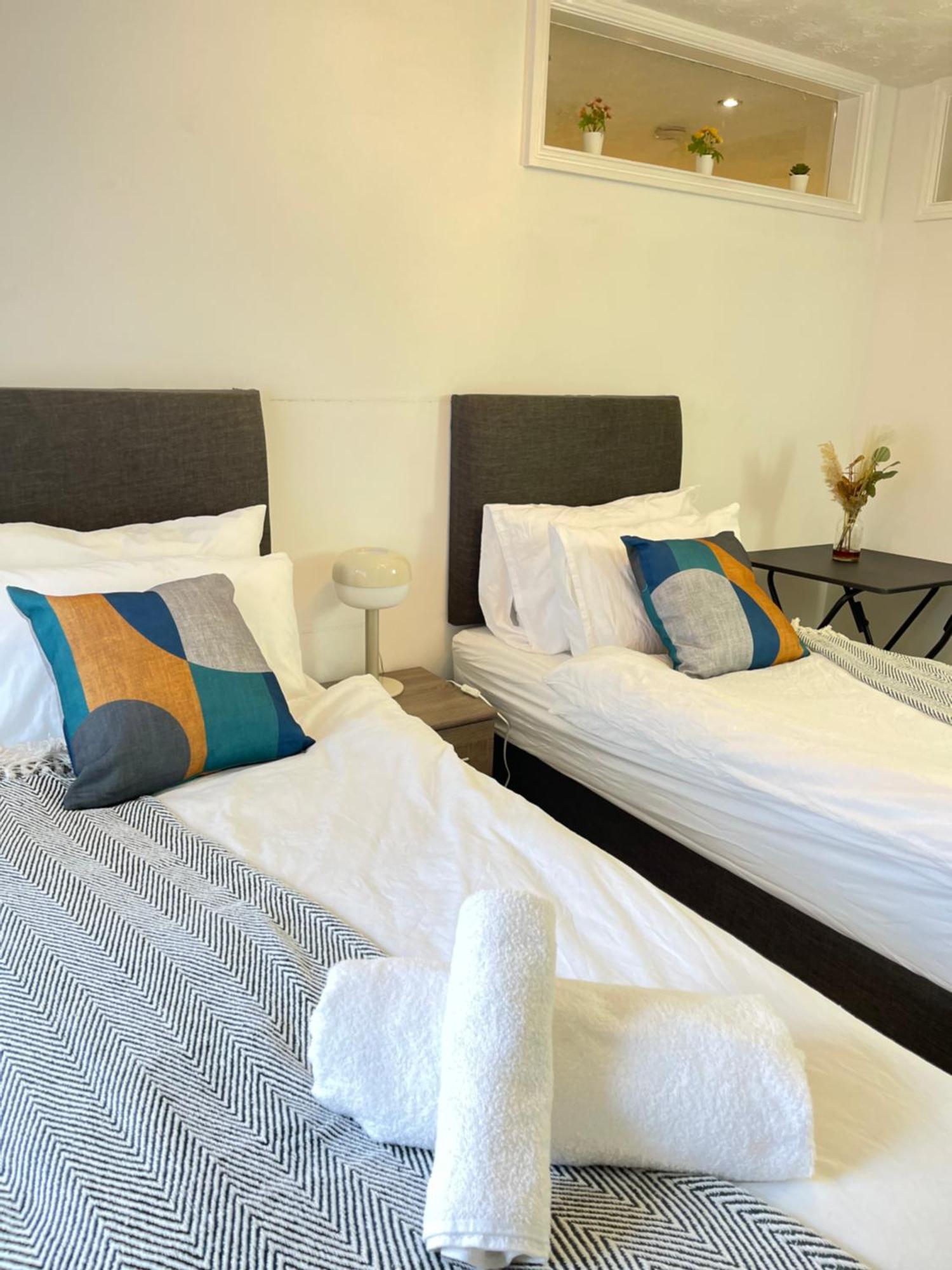 Mount Yard - Stylish Cottage - Close To Alton Towers - Peak District - Stoke-On-Trent Sleeps 5 Totmonslow Экстерьер фото